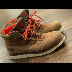 North Face heat seeker insulated boot